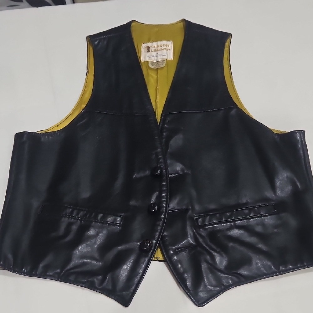 Vintage 70's Berman Buckman Black Leather Vest w Buttons Size 44 Made in USA - Picture 6 of 6